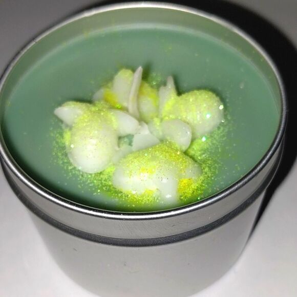 Hand crafted limited edition BumbleBee candle 2 oz - Picture 4 of 7